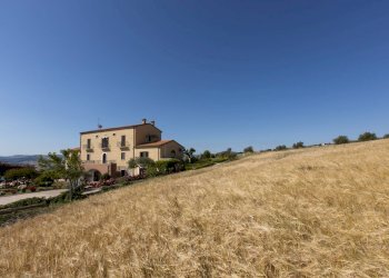 Attività Commerciale CONTRADA DI PEZZE CORUNDOLI, Montecilfone - foto 25