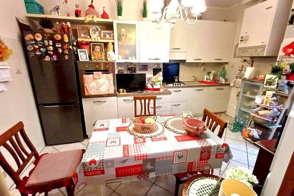 Cucina - Trilocale via Carlo Sigonio, Carpi - foto 2