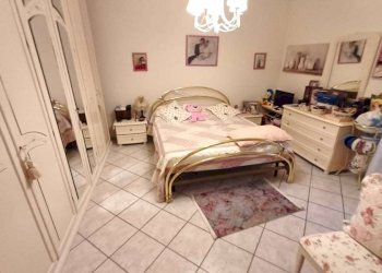 Camera da letto - Trilocale via Carlo Sigonio, Carpi - foto 5