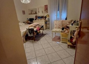 Camera da letto - Three-room apartment via Carlo Sigonio, Carpi - photo 6