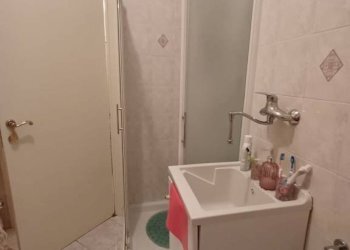 Bagno - Three-room apartment via Carlo Sigonio, Carpi - photo 10