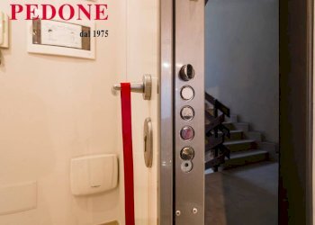 Interno palazzo - Trilocale corso Svizzera, 112, Torino (zona Campidoglio) - foto 4
