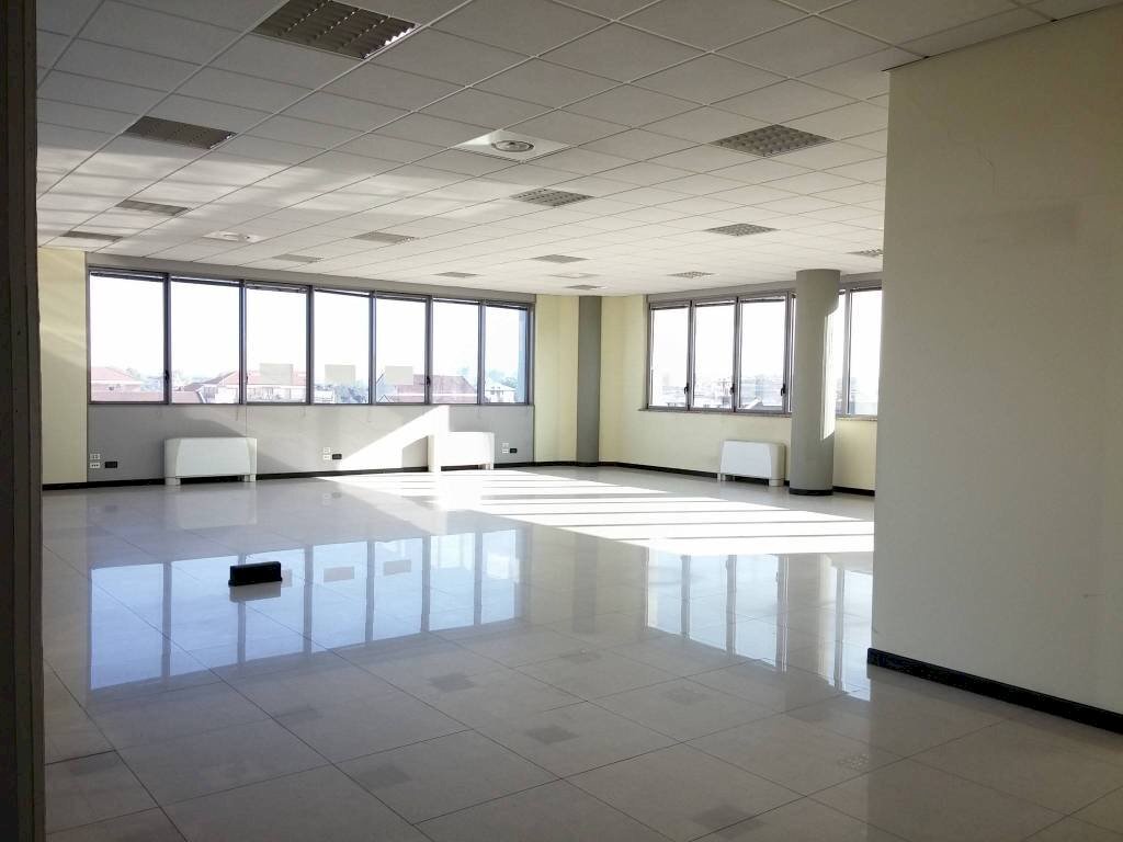 Salone - Office strada del Drosso, 33, Torino (neighborhood Mirafiori Sud) - photo 3