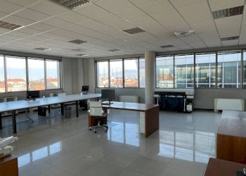 Ufficio - Office strada del Drosso, 33, Torino (neighborhood Mirafiori Sud) - photo 2