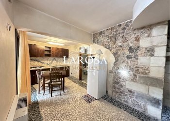 5.jpg - Quadrilocale Vernole - foto 3