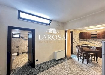 6.jpg - Quadrilocale Vernole - foto 4