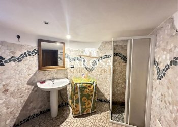 8.jpg - Quadrilocale Vernole - foto 10