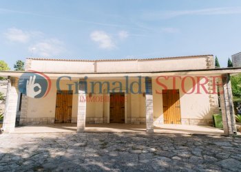 SD209926_risultato.jpg - Villa Via Madonna delle Vigne 1, San Cesario di Lecce - foto 2