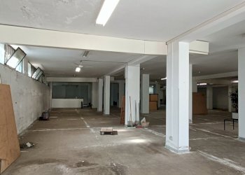 IMG20241026105534.jpg - Magazzino Via del Progresso, Lamezia Terme - foto 4