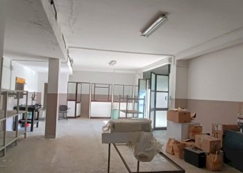 IMG20241026110106.jpg - Magazzino Via del Progresso, Lamezia Terme - foto 15