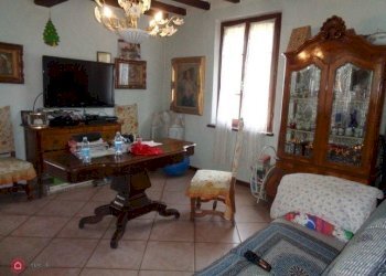 3a2a3a0c049041c4d49e93a7c47dbd6b.jpg - Villa Fornovo di Taro - foto 5