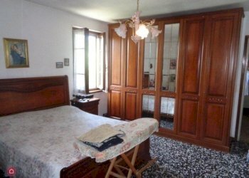 b4d20378219e10b72d241cbd015afc8d.jpg - Villa Fornovo di Taro - foto 11