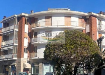 Negozio Pinasca - foto 1