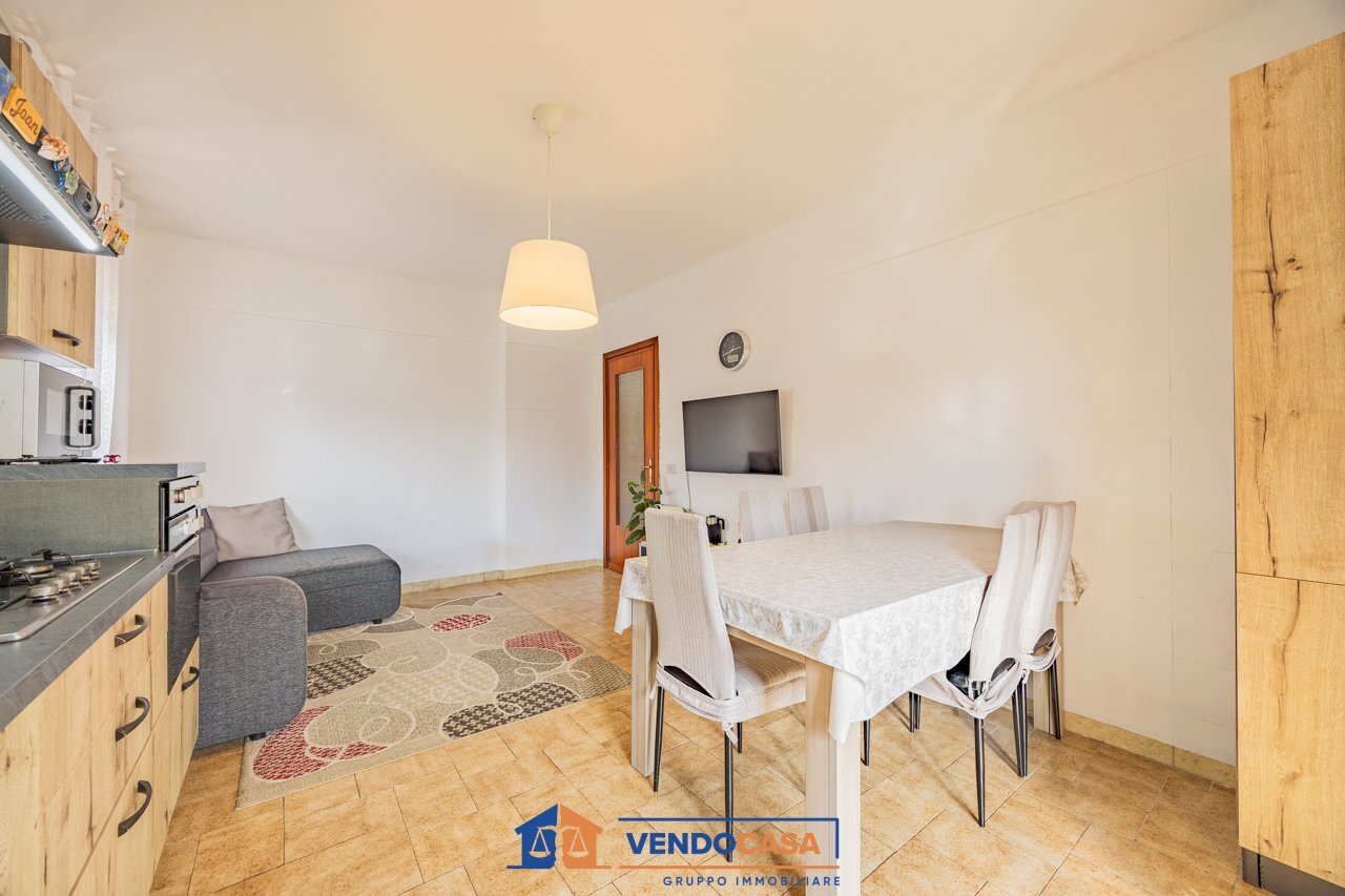 Three-room apartment Centallo - photo 3