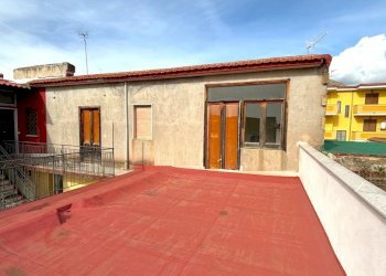 Appartamento Mondragone - foto 1