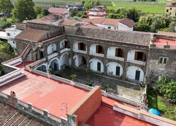 Palazzo Storico Camigliano - foto 20