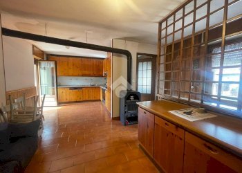 Three-room apartment Via Pierre Antoine Mons. Dauphin, Nus - photo 14