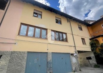 Three-room apartment Via Pierre Antoine Mons. Dauphin, Nus - photo 45
