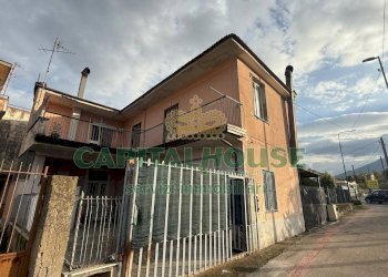 Casa indipendente Scisciano - foto 1