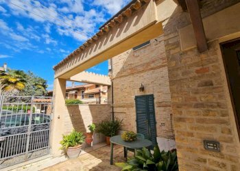 img-20240403-wa0031 - Semi-detached Villa Osimo - photo 3