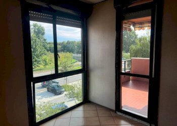 Stanza non arredata - Quadrilocale corso Francia, 2, Cuneo (zona Donatello) - foto 5