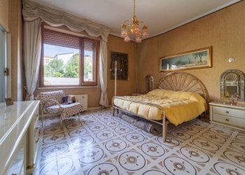 Camera da letto - Villa via Raffaello Delogu, Ittiri - foto 21