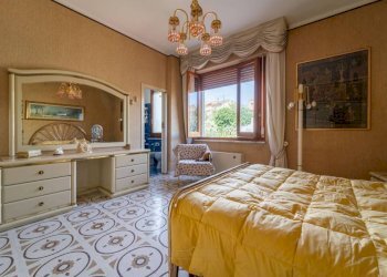 Camera da letto - Villa via Raffaello Delogu, Ittiri - foto 23