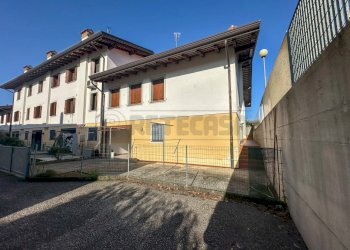 ESTERNI SUL RETRO - Villa a Schiera Via Julia 23A, Pocenia - foto 20