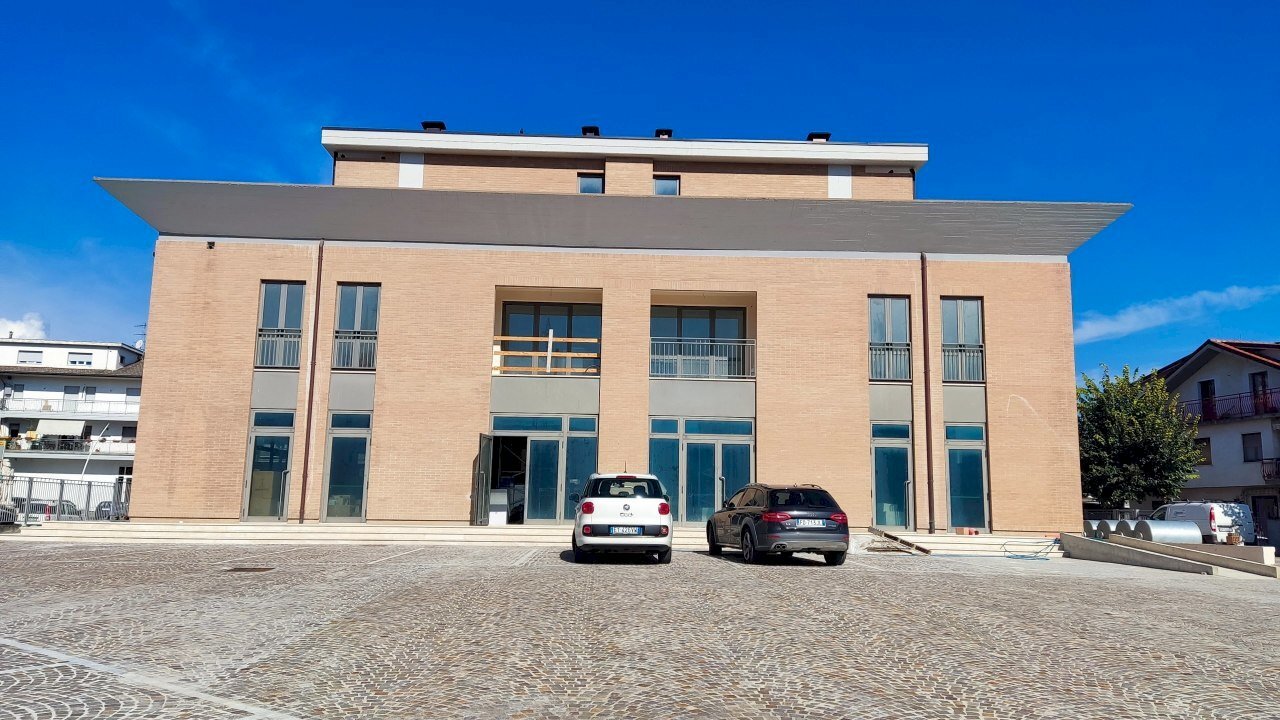 PT ESTERNO FOTO E.jpg - Stable - Palace Spinetoli - photo 3