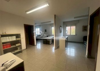 Three-room apartment Carpi - photo 8