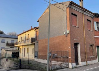 Townhouse Via Sabbionara Posteriore, Ravenna (neighborhood Centro Storico) - photo 3