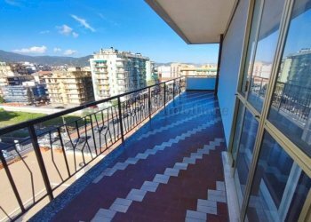 Three-room apartment Corso 4 Novembre, Borghetto Santo Spirito - photo 2