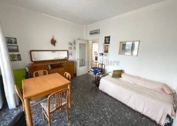 Three-room apartment Corso 4 Novembre, Borghetto Santo Spirito - photo 8