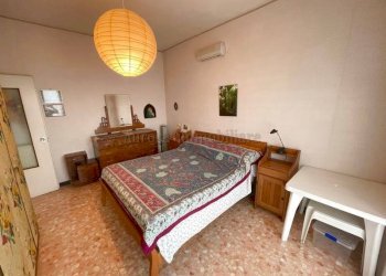 Three-room apartment Corso 4 Novembre, Borghetto Santo Spirito - photo 15