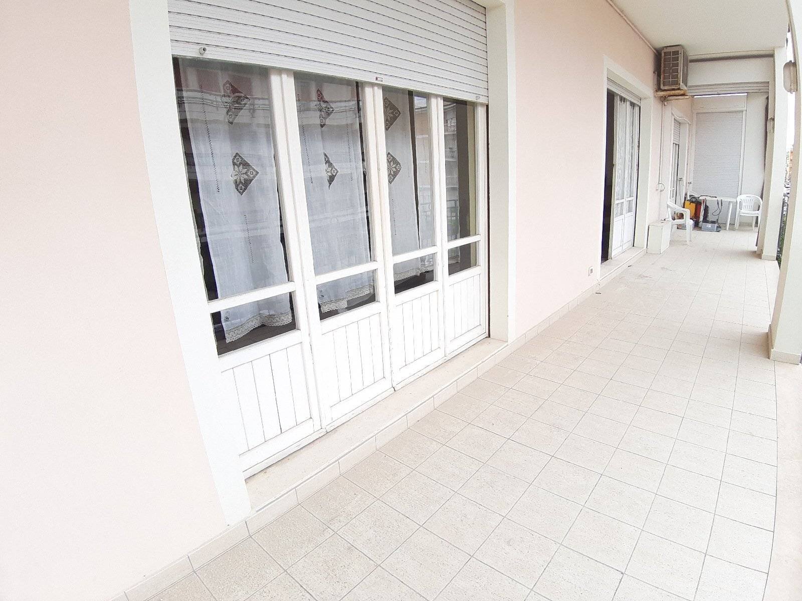 Quadrilocale via nazario sauro, Porto San Giorgio - foto 2