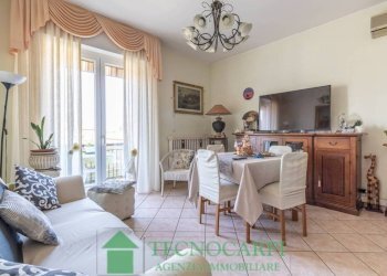 Salone - Trilocale via Alcide De Gasperi, Carpi - foto 1