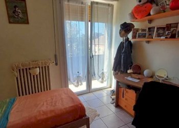 Camera da letto - Trilocale via Alcide De Gasperi, Carpi - foto 41
