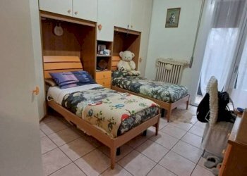 Camera da letto - Three-room apartment via Alcide De Gasperi, Carpi - photo 45