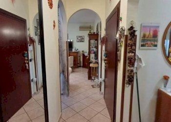 Interno appartamento - Three-room apartment via Alcide De Gasperi, Carpi - photo 46