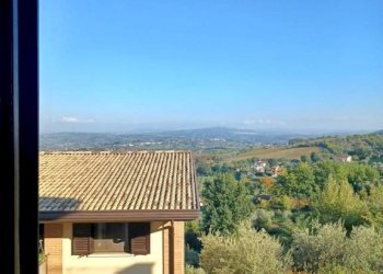 Vista - Trilocale via Cesare Battisti, 11, San Nazzaro - foto 4