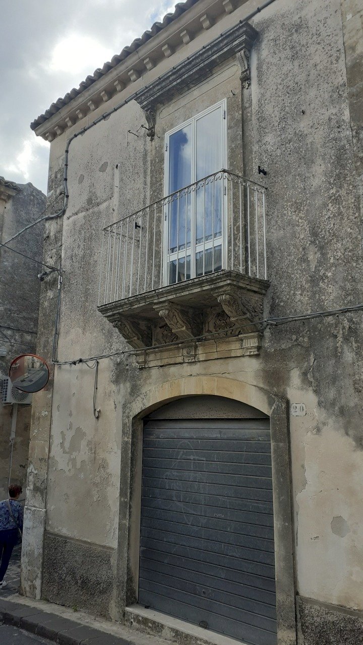 20241029_113738.jpg - Villa Ronco Cairoli 31, Palazzolo Acreide - photo 3