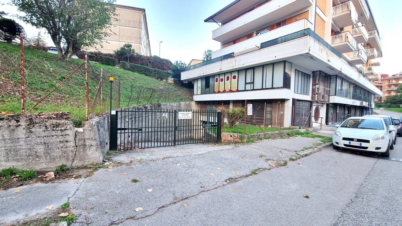 20241030_163510.jpg - Box Via Urelio Nicolodi 25, Avellino - photo 2