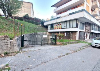 20241030_163510.jpg - Box Via Urelio Nicolodi 25, Avellino - foto 2