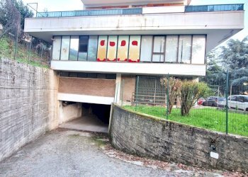 20241030_163622.jpg - Box Via Urelio Nicolodi 25, Avellino - foto 4