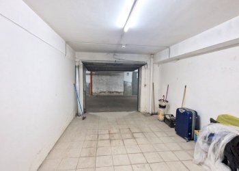 20241030_163908.jpg - Box Via Urelio Nicolodi 25, Avellino - foto 12