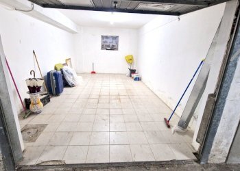 20241030_164001.jpg - Box Via Urelio Nicolodi 25, Avellino - foto 15