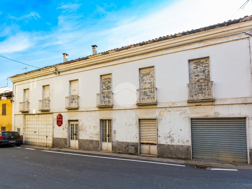 Casa indipendente Via Principessa Jolanda, Montemagno - foto 1