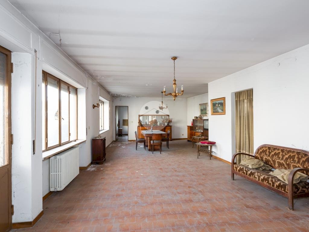 Casa indipendente Via Principessa Jolanda, Montemagno - foto 2