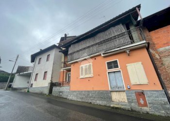 Semi-detached house Via Pier Luigi Baroli, Gargallo - photo 1