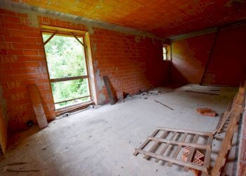 Stanza non arredata - Villa Località Prea, Roccaforte Mondovì - photo 14